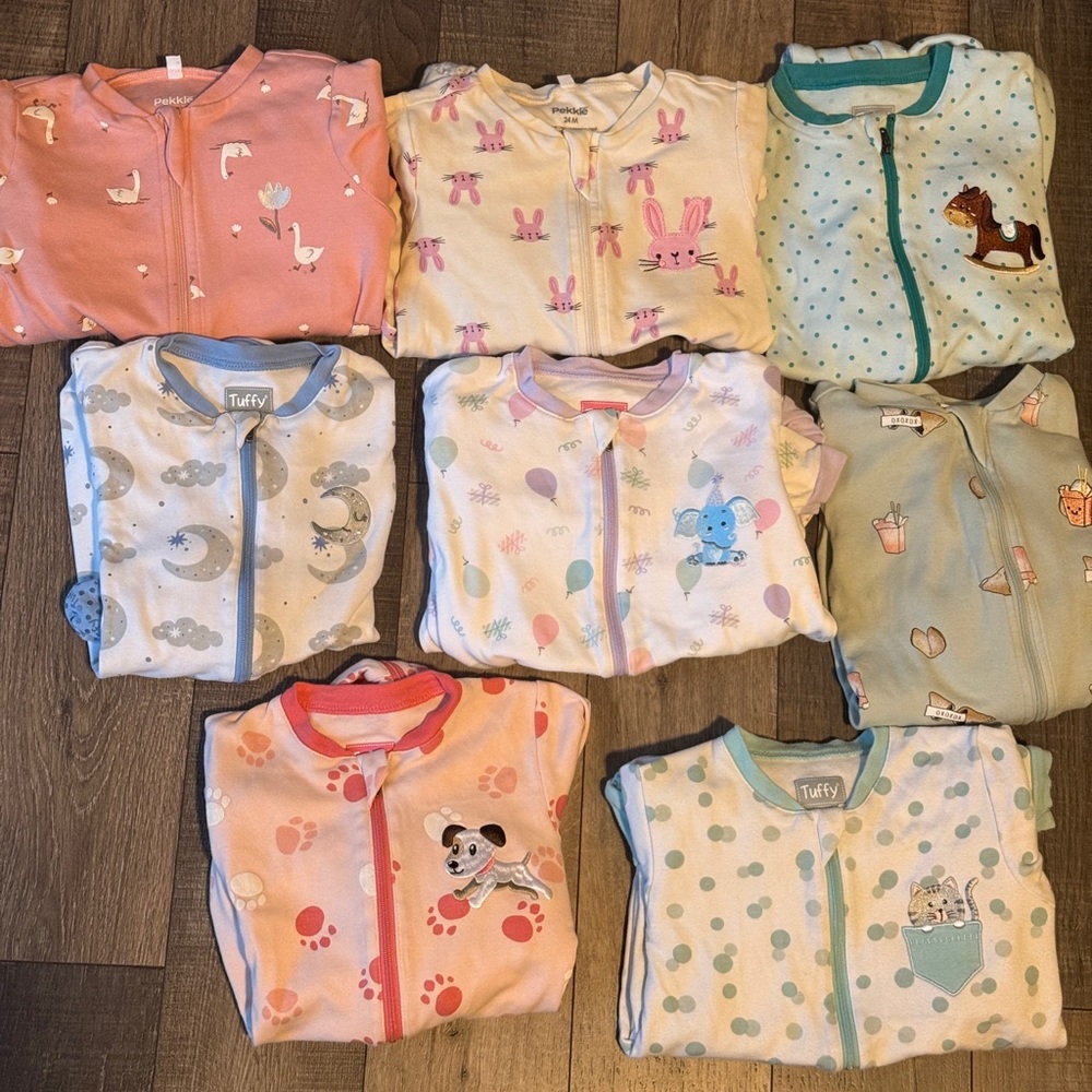 8 Pairs of 24M Pekkle and Tuffy Sleepers